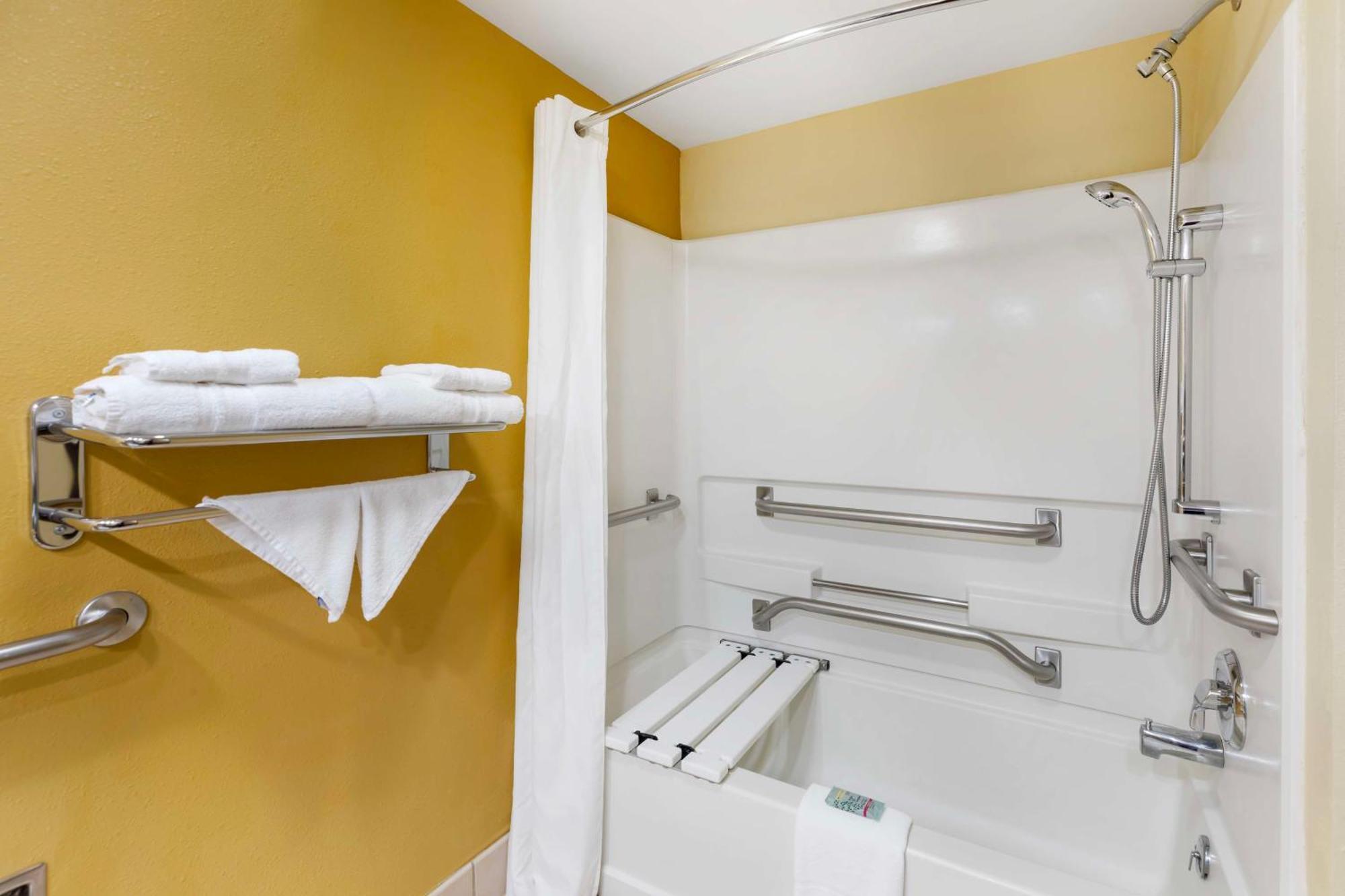 Hotel Western Kiva Fort Collins