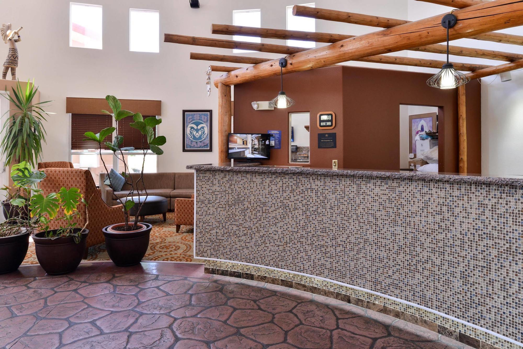Western Kiva 3* Fort Collins