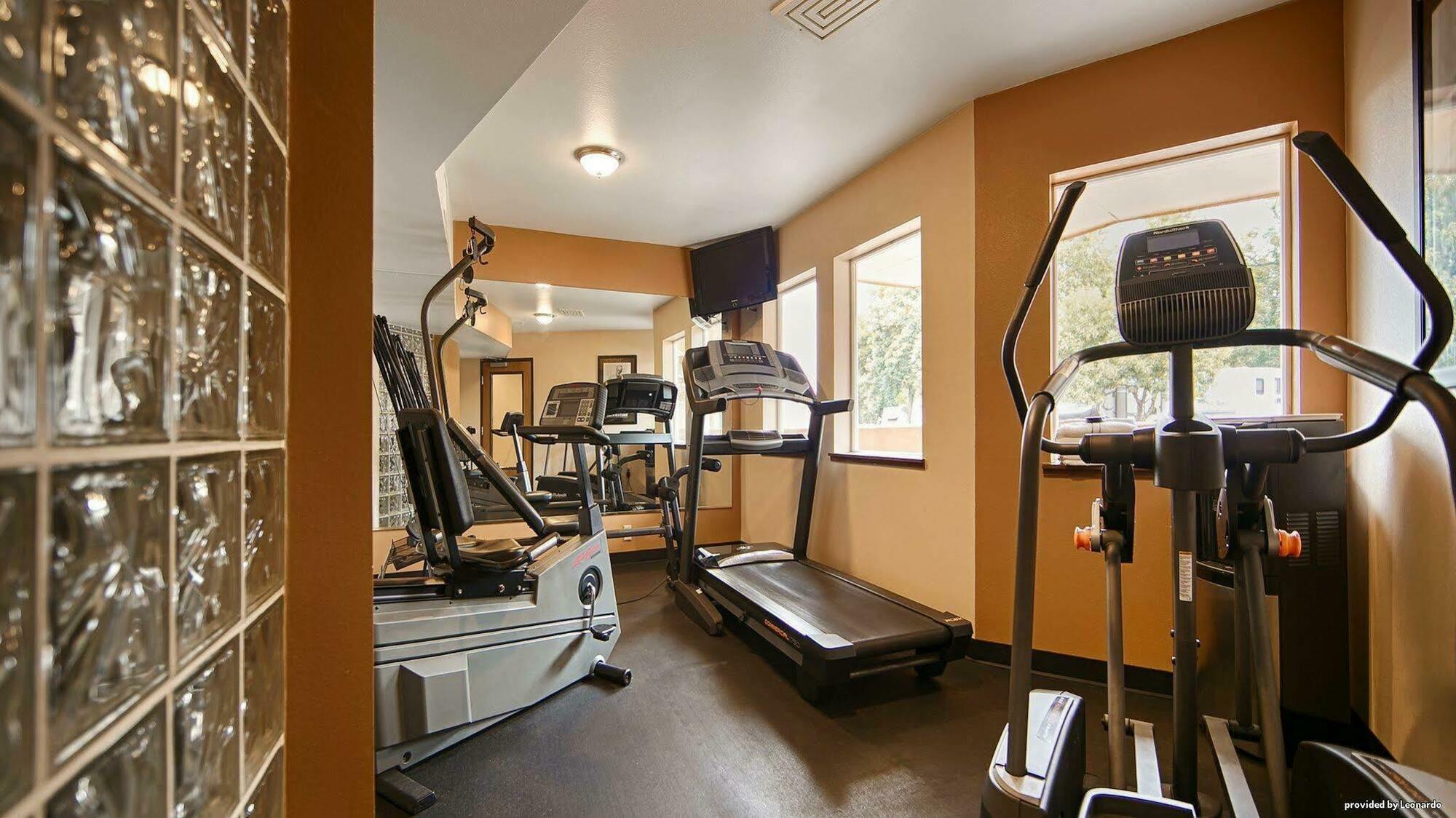 Western Kiva Hotel Fort Collins